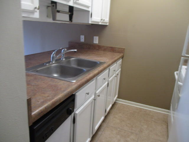 PINE MEADOWS 3RD ADDN PH 2 - Residential Lease