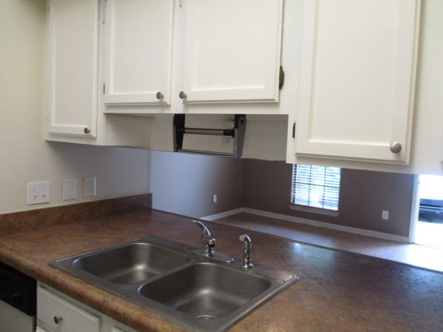 PINE MEADOWS 3RD ADDN PH 2 - Residential Lease