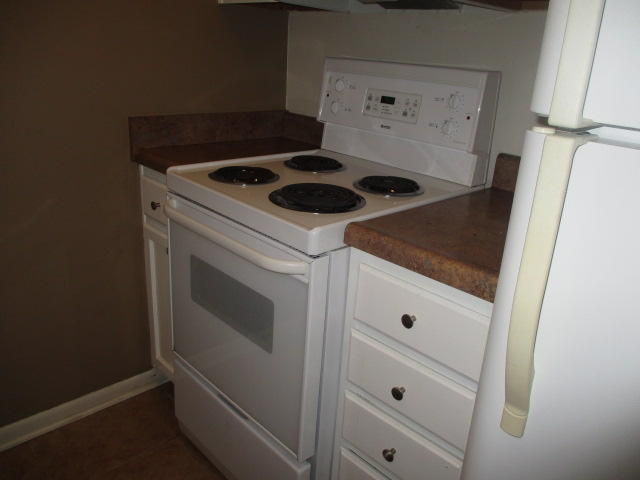 PINE MEADOWS 3RD ADDN PH 2 - Residential Lease