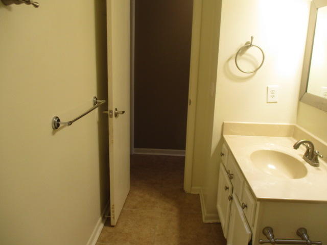 PINE MEADOWS 3RD ADDN PH 2 - Residential Lease