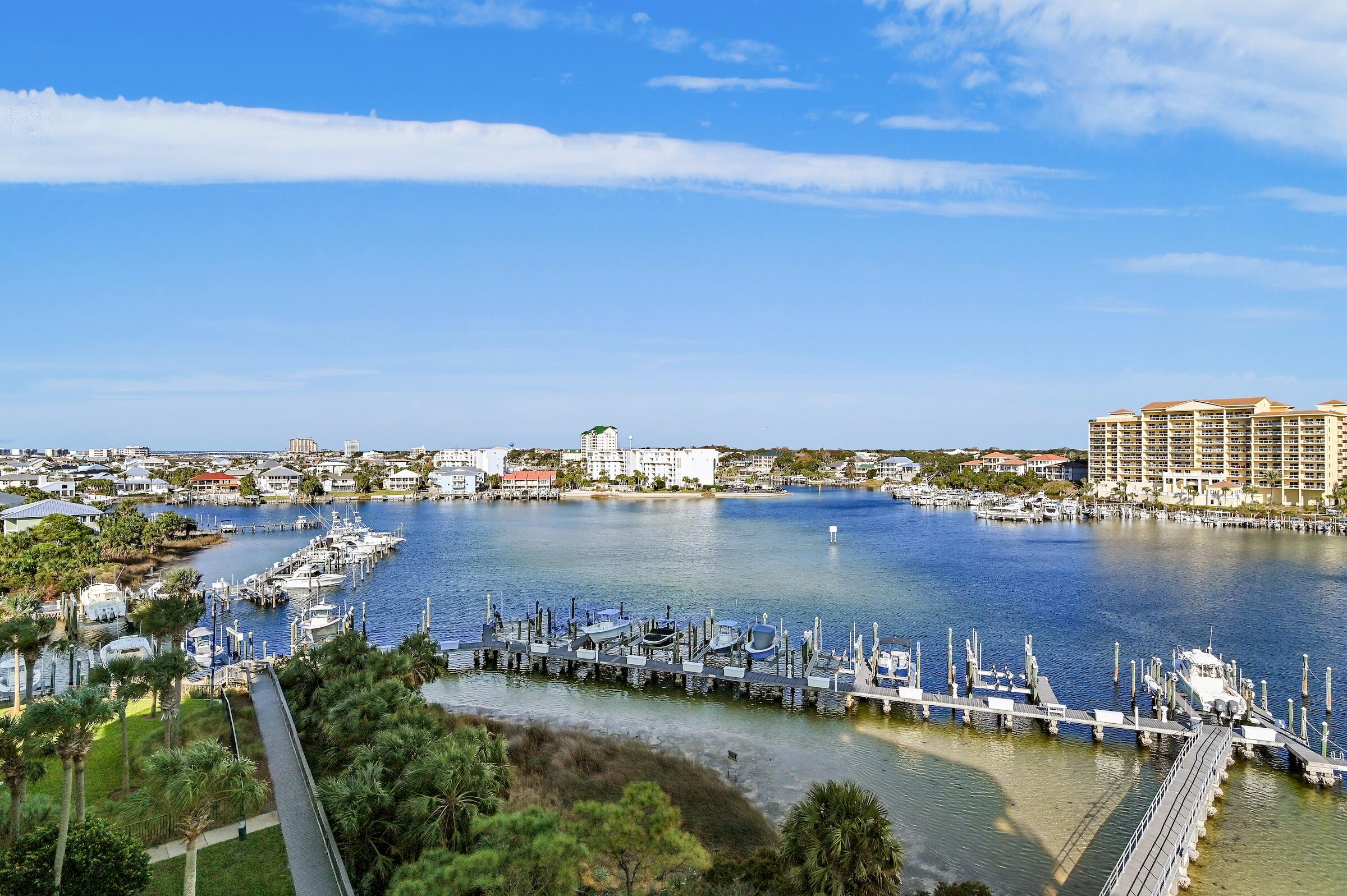 HARBOR LANDING - Residential