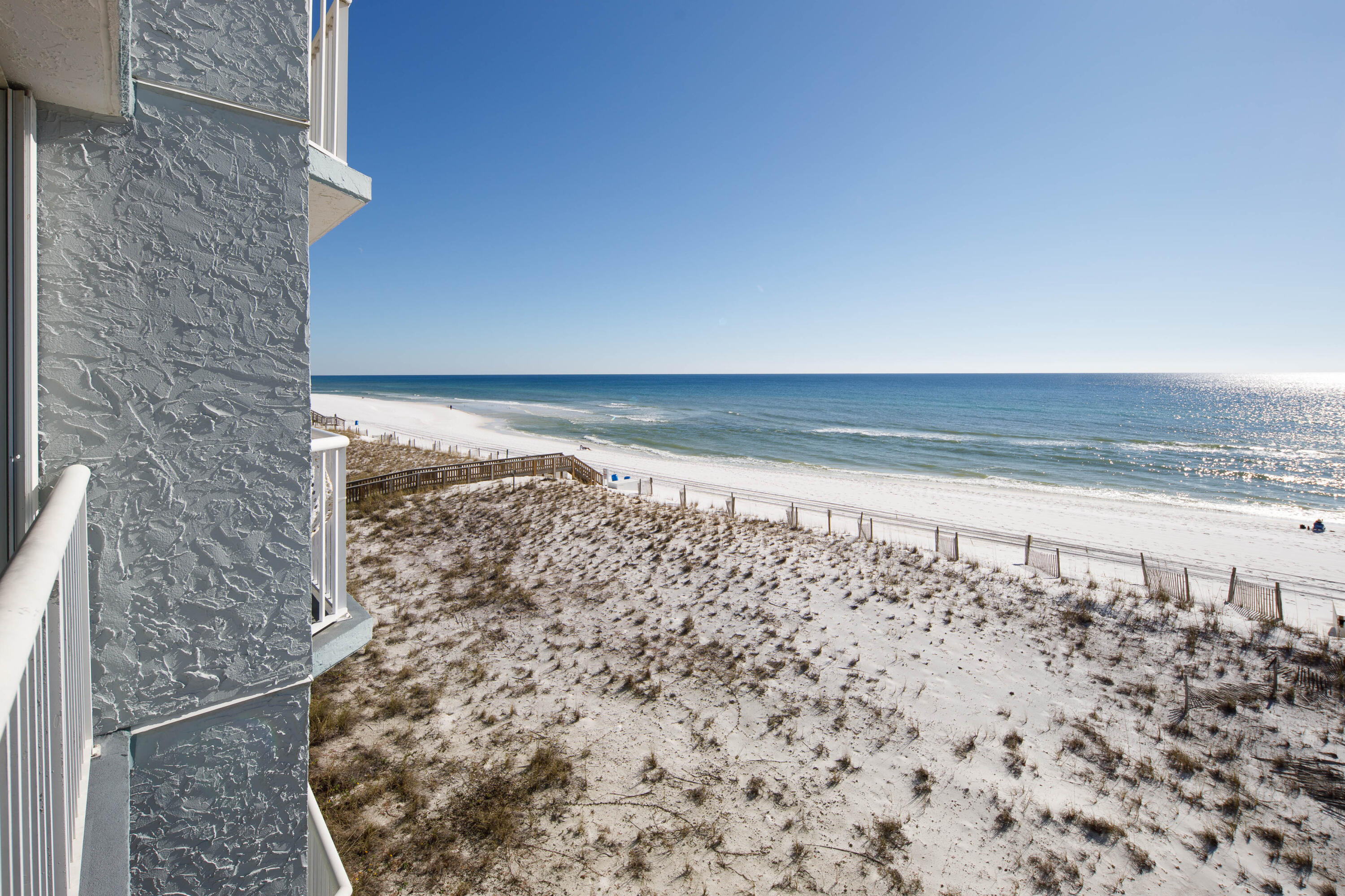 ISLANDER BEACH RESORT CONDO - Residential