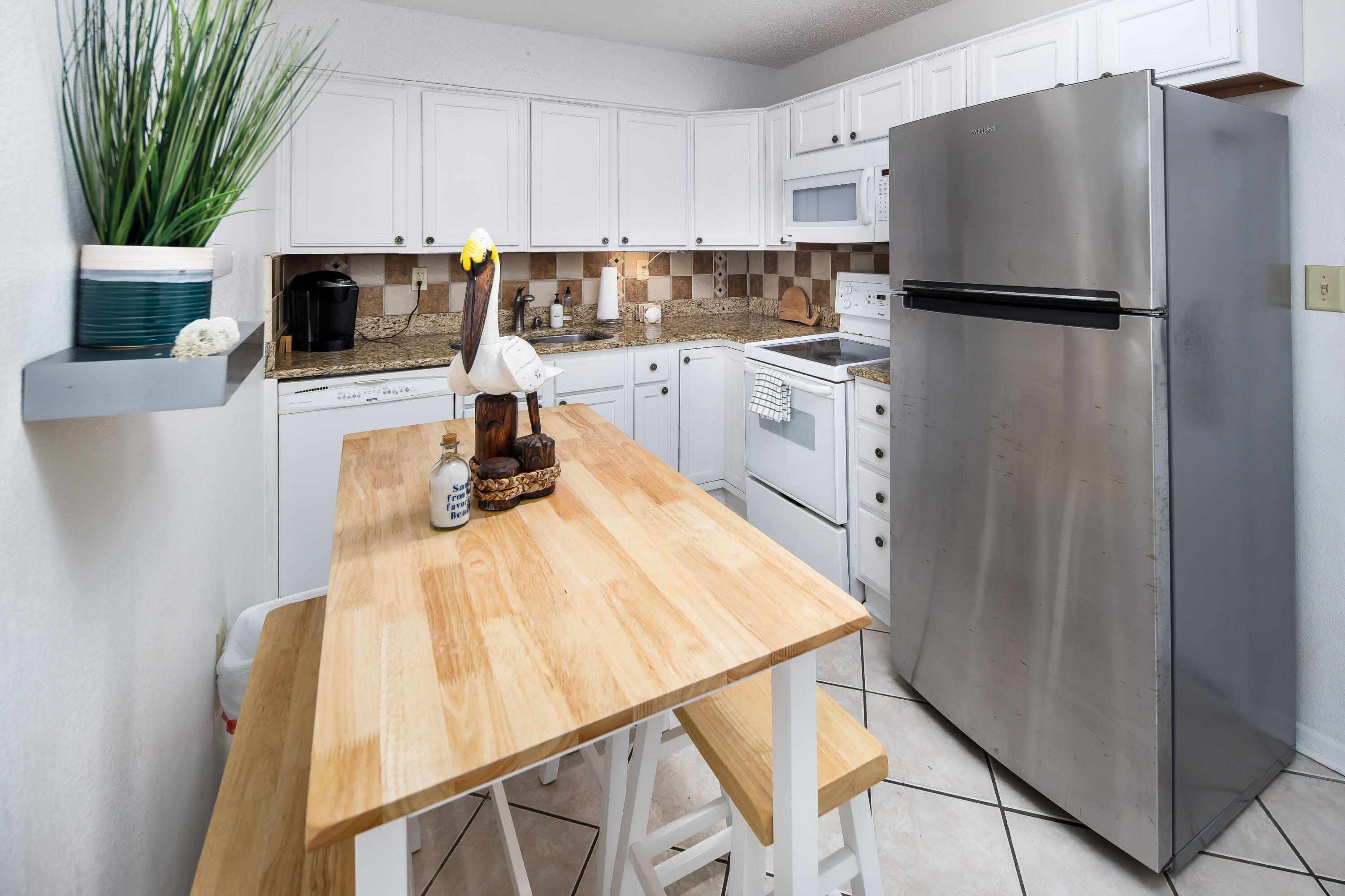 ISLANDER BEACH RESORT CONDO - Residential