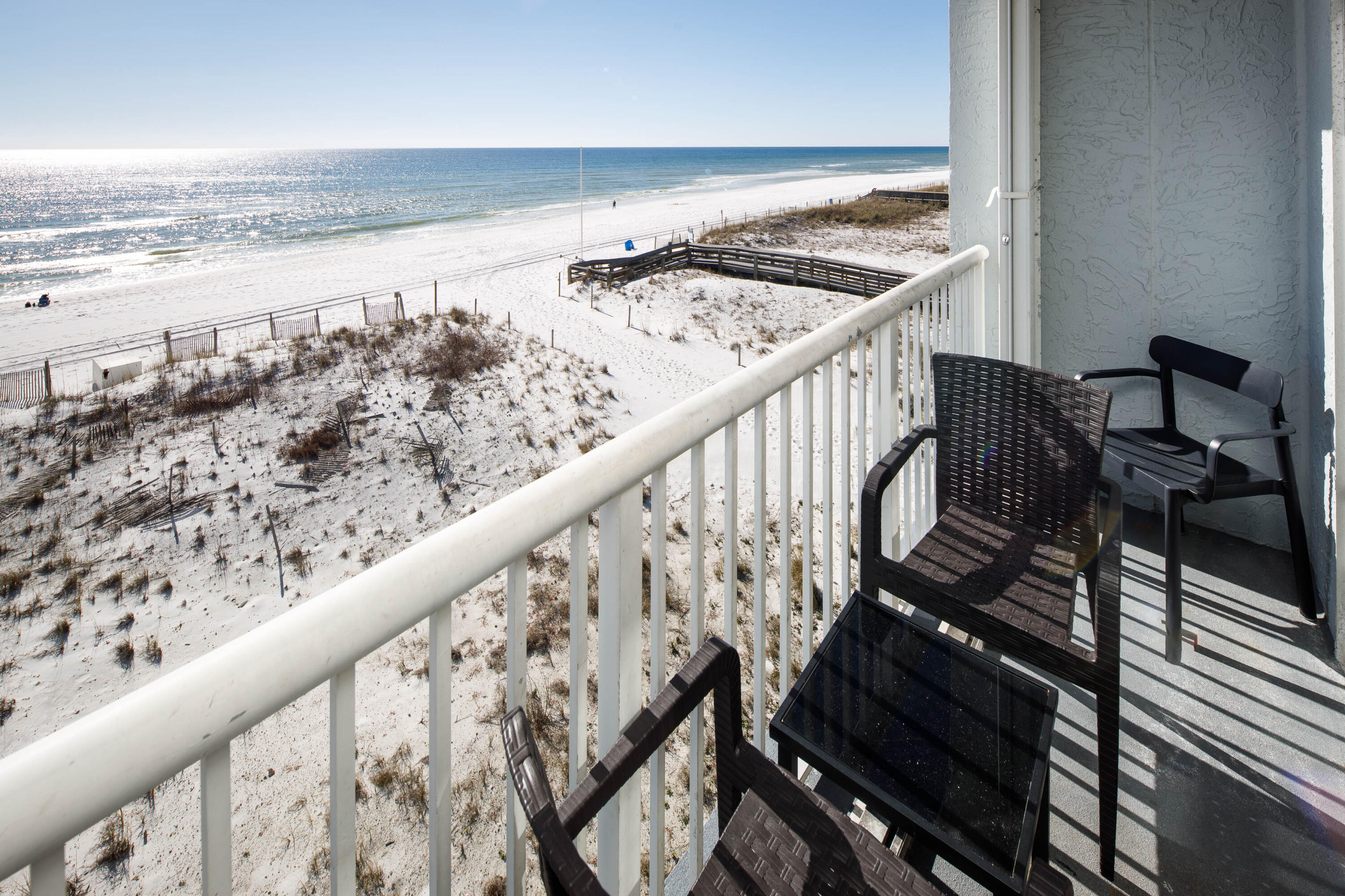 ISLANDER BEACH RESORT CONDO - Residential