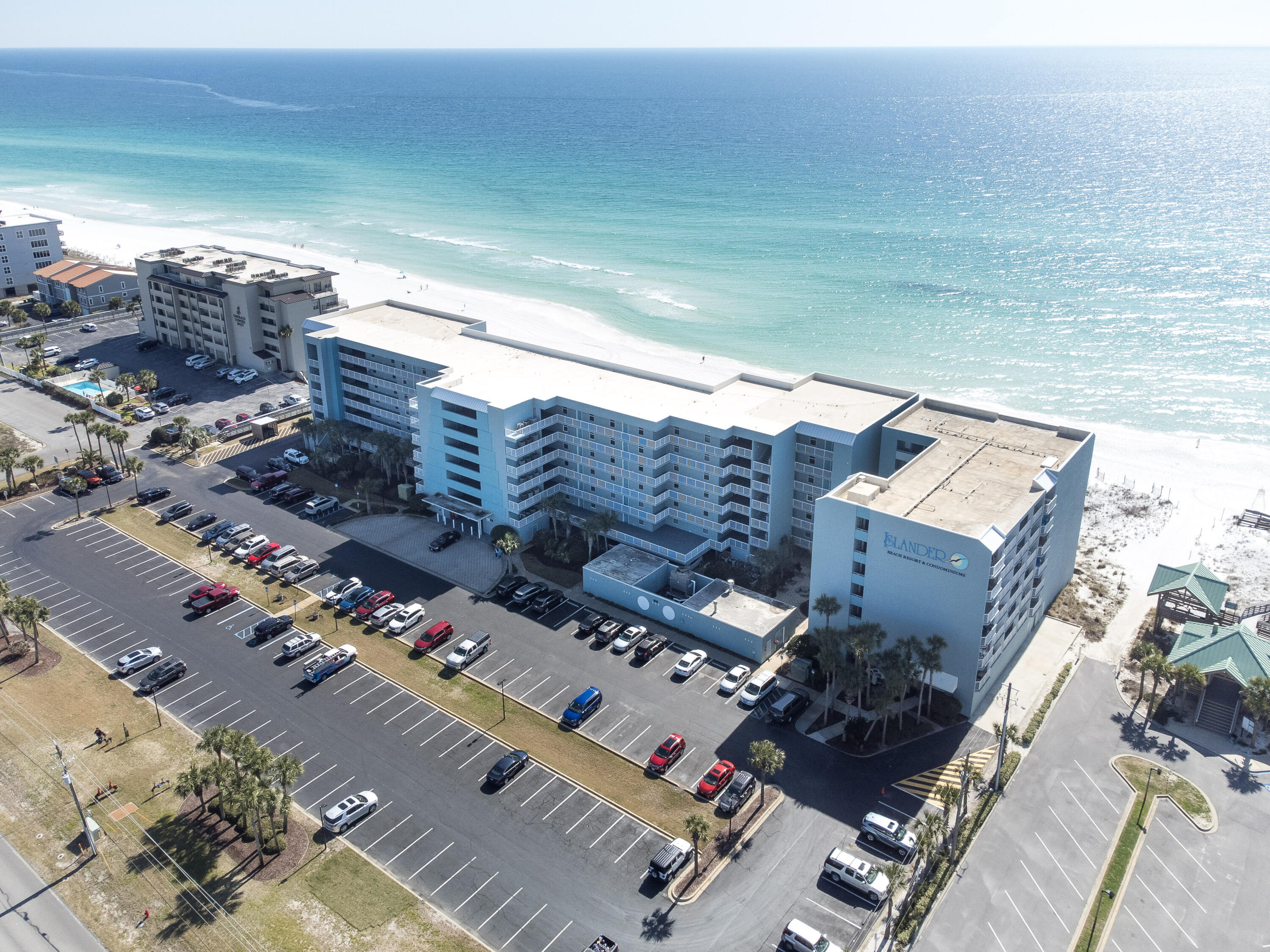 ISLANDER BEACH RESORT CONDO - Residential