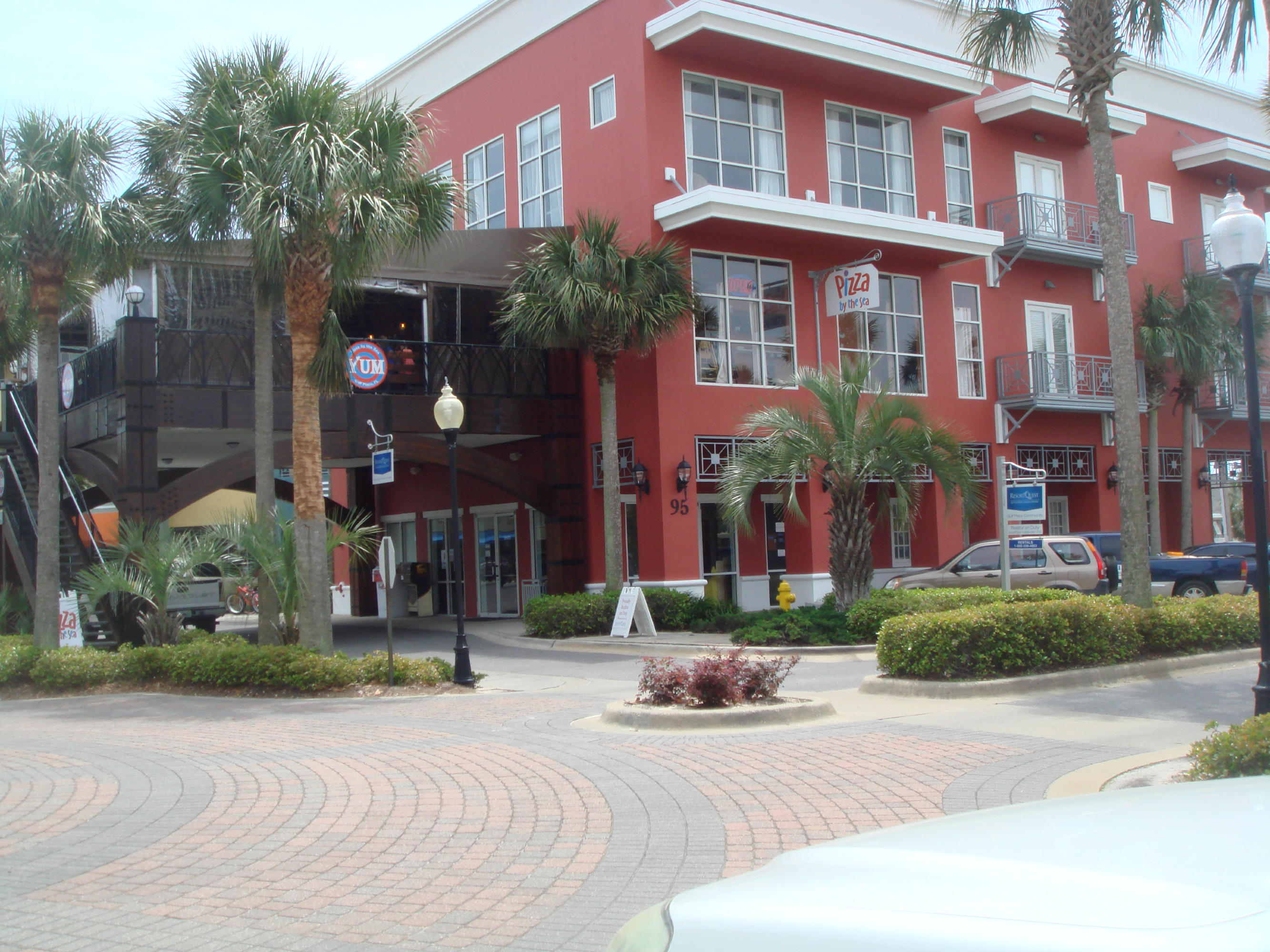 Gulf Place Cabanas - Residential