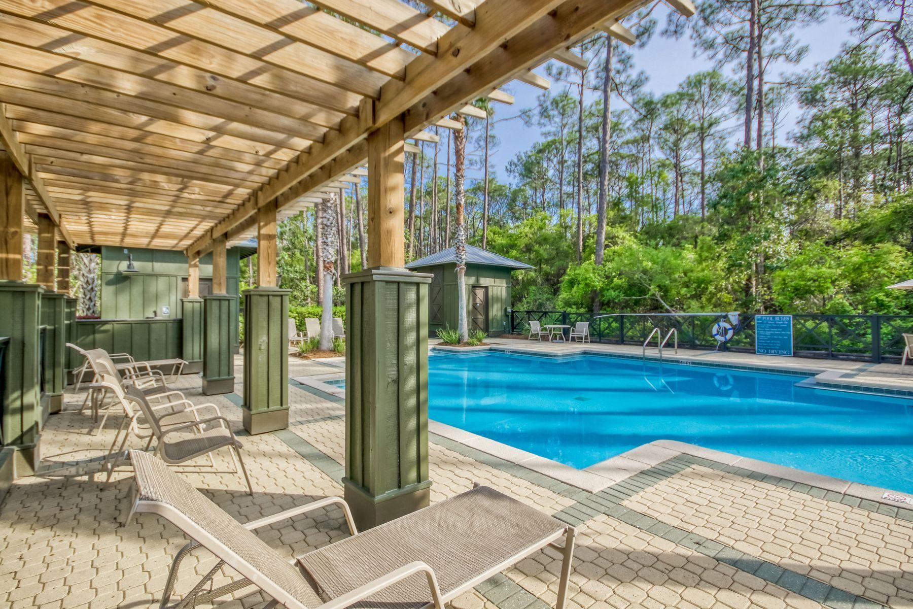 TREETOP VILLAGE - Land