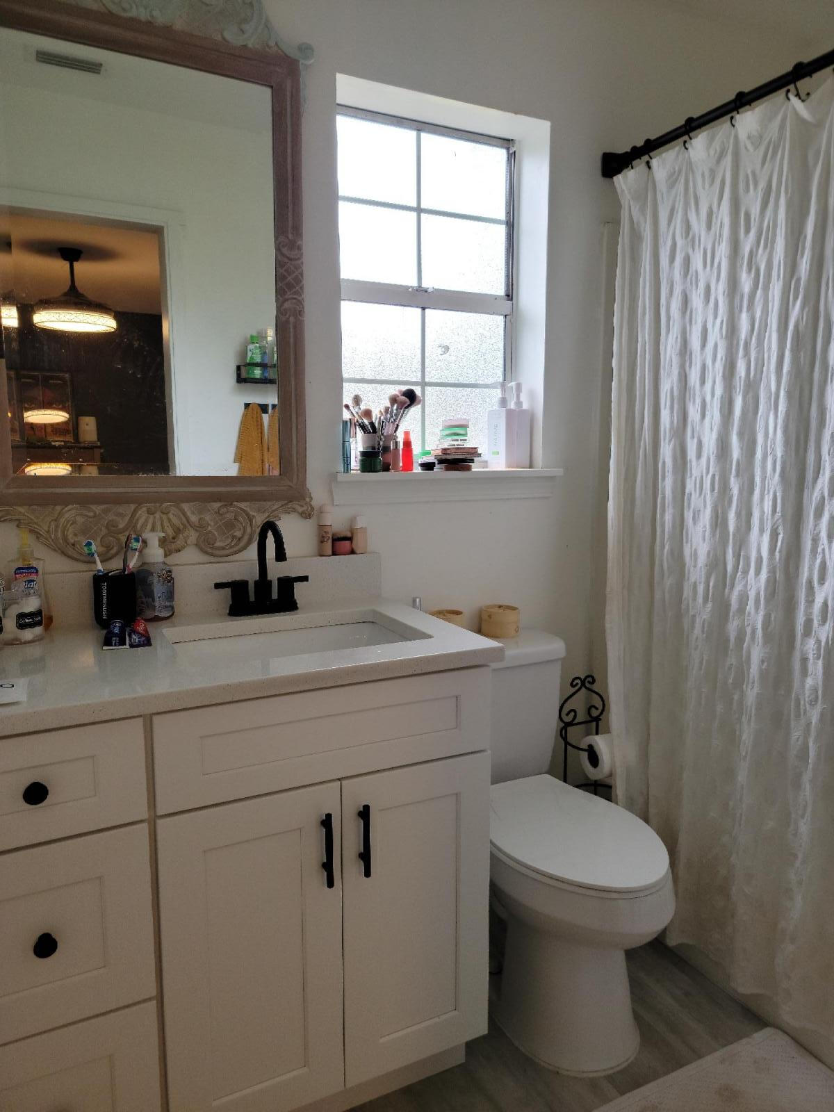 VALPARAISO DISTRICT 6 - Residential Lease