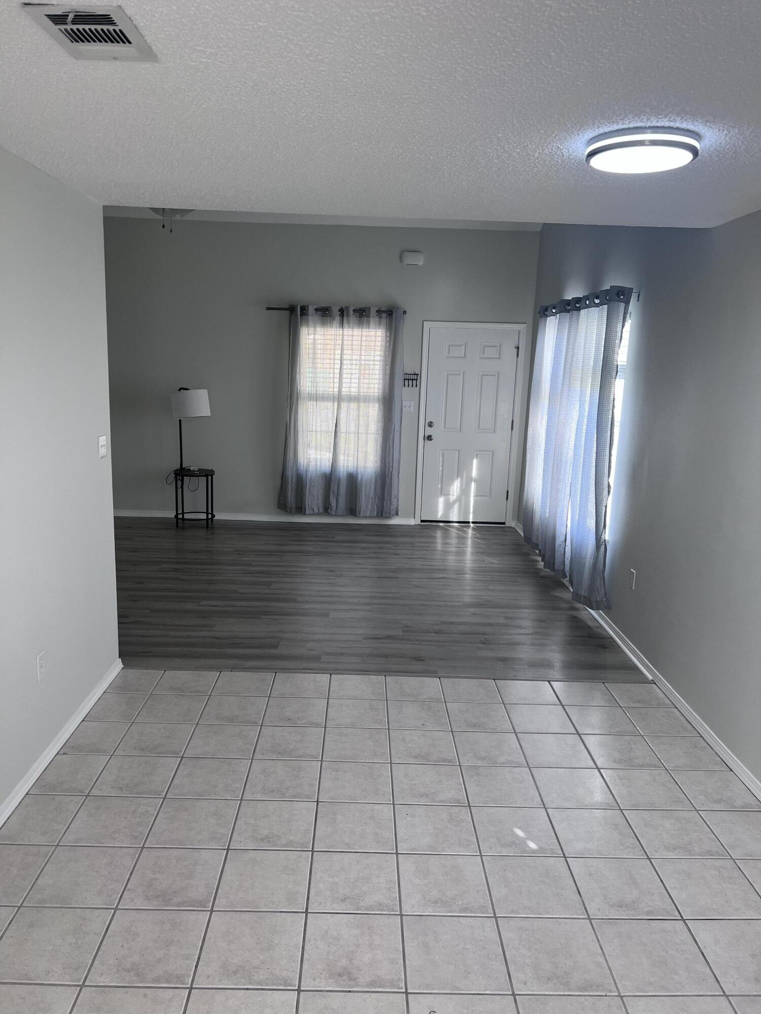 BLUE RIDGE ESTATES S/D - Residential Lease