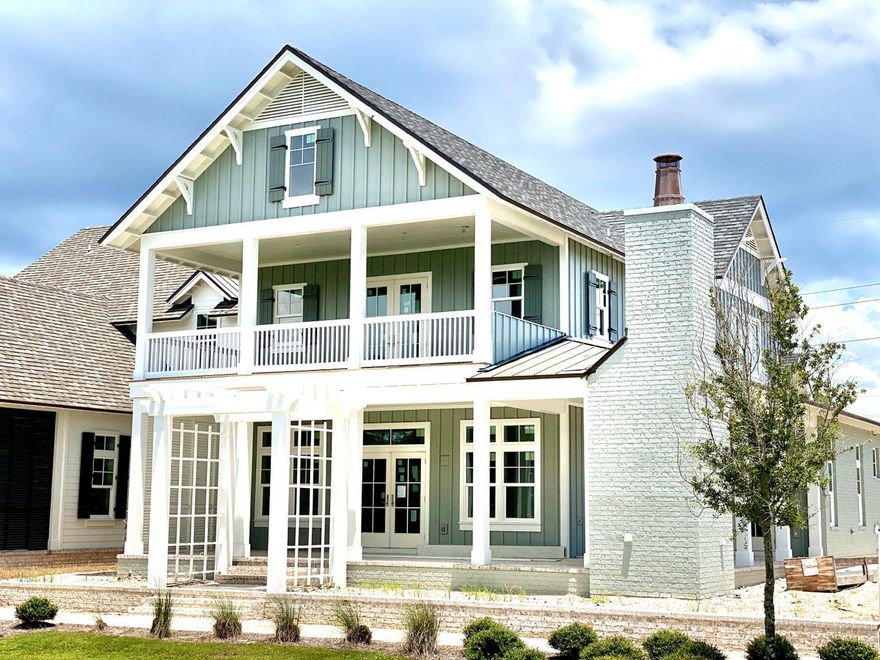 Savannah Floorplan, price includes upgrades such as-wet bar, pool, golf cart garage, quartzite counter tops, Brizzo Plumbing Fixtures, Upgraded AV package, additional custom build cabinets, appliances(sub zero/wolf). Pictures you see do not reflect this particular home. Pictures are from a previous Savannah build. Regatta Bay Preserve is Regatta Bay's newest boutique neighborhood consisting of only 21 homes. Each Buyer has the opportunity to hand select interior and exterior finishes that were chosen by our Designer.