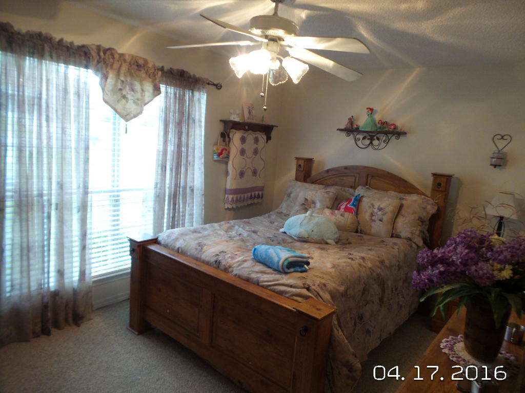 SUGAR CREEK S/D - Residential Lease