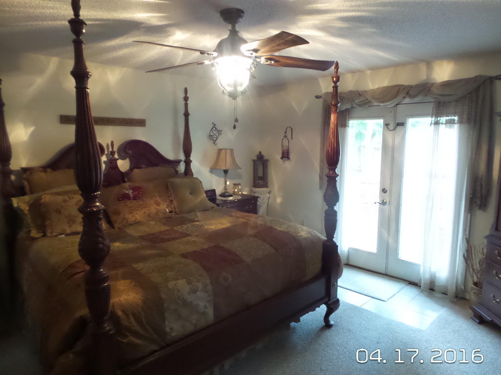 SUGAR CREEK S/D - Residential Lease