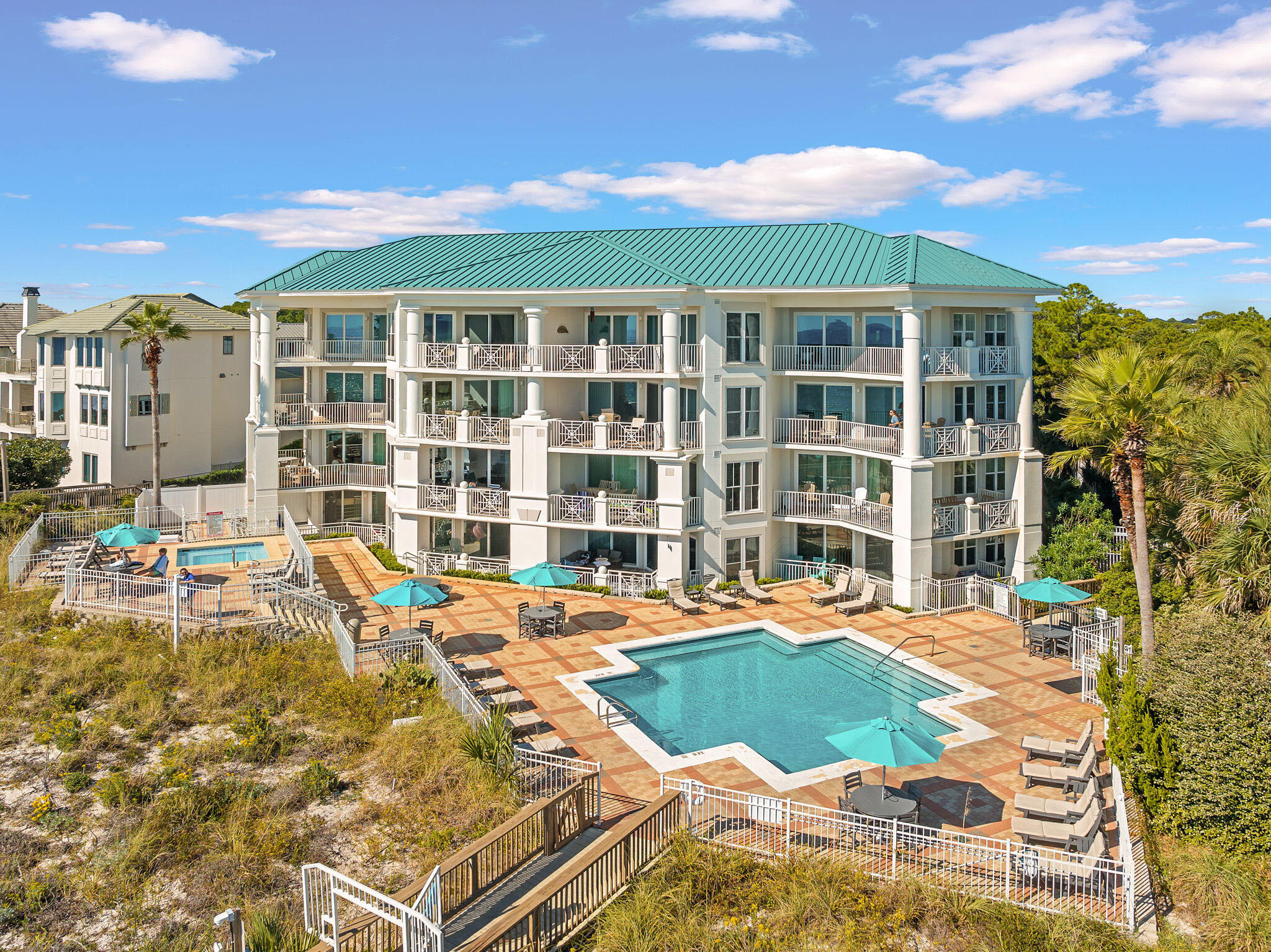 INN AT BLUE MOUNTAIN BEACH - Residential