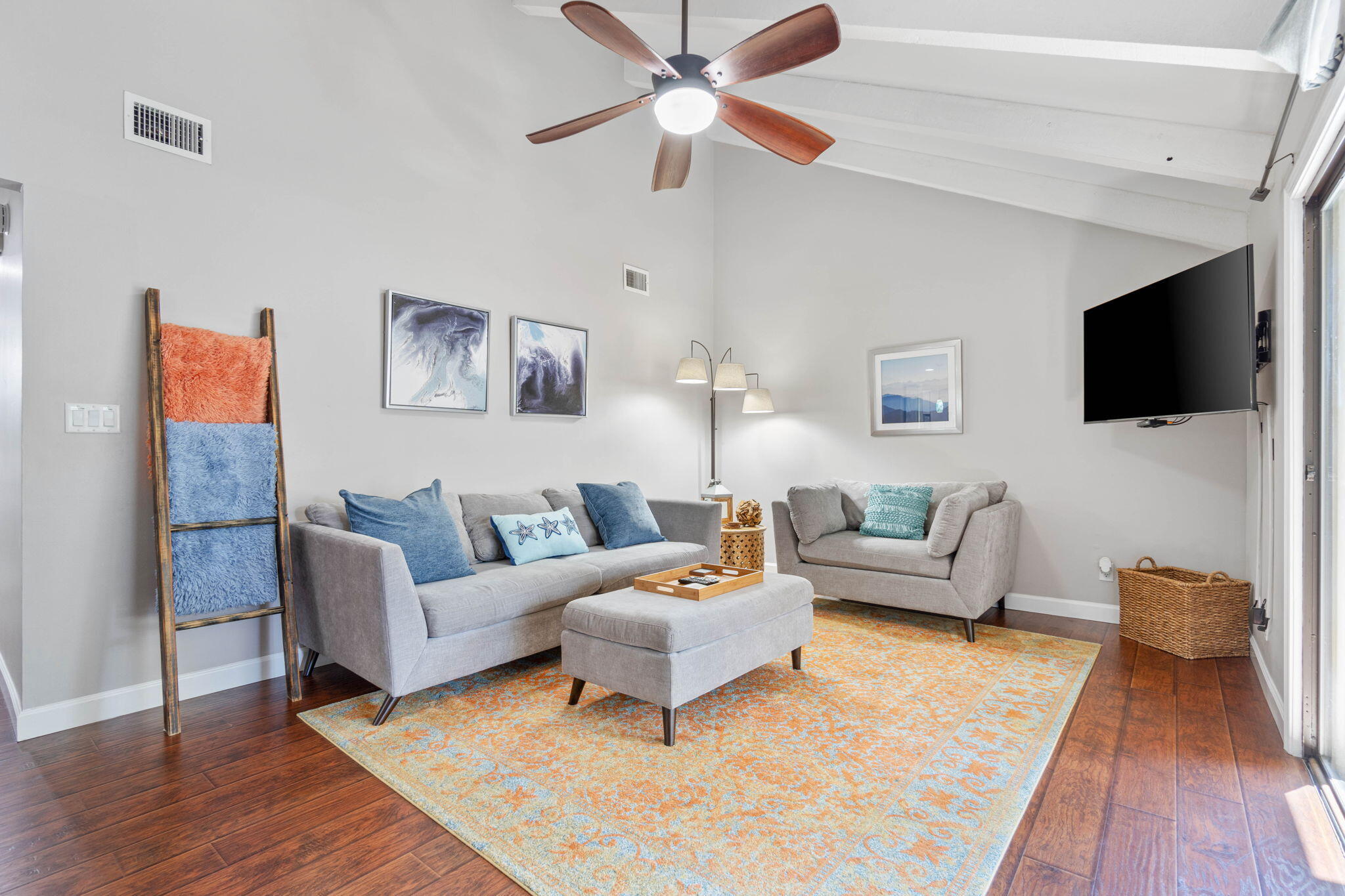 Seascape GARDEN VILLA OF SEASCAPE PH I CONDO - Residential