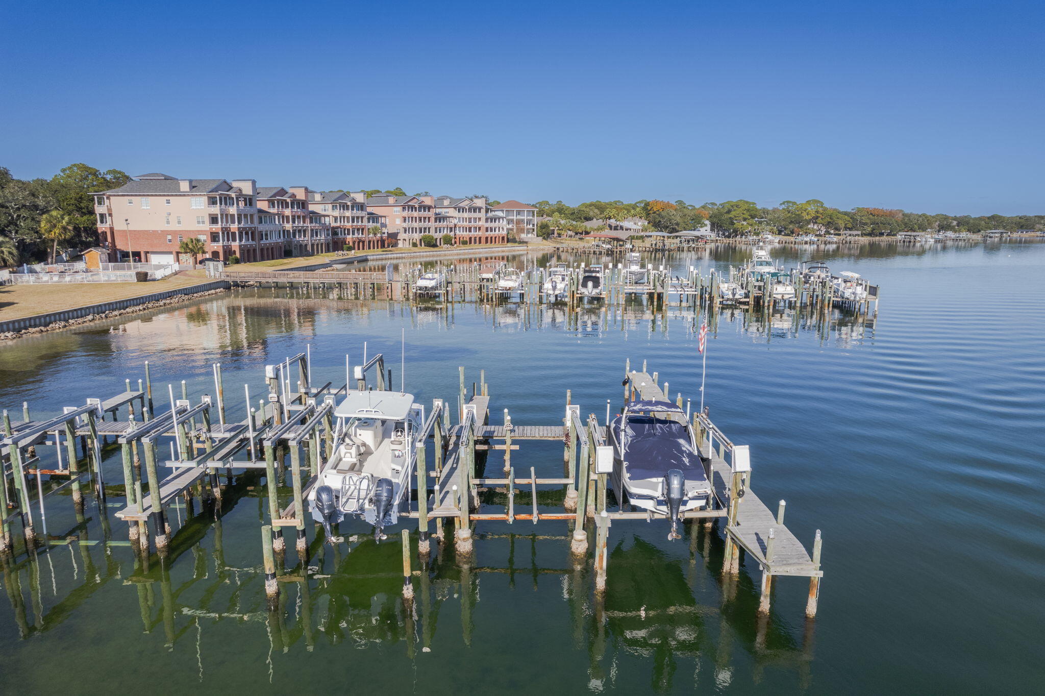 CAMP WALTON VILLAGE CONDO - Residential