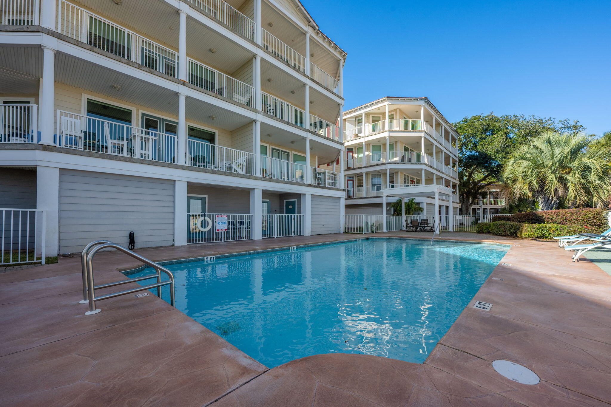 CAMP WALTON VILLAGE CONDO - Residential