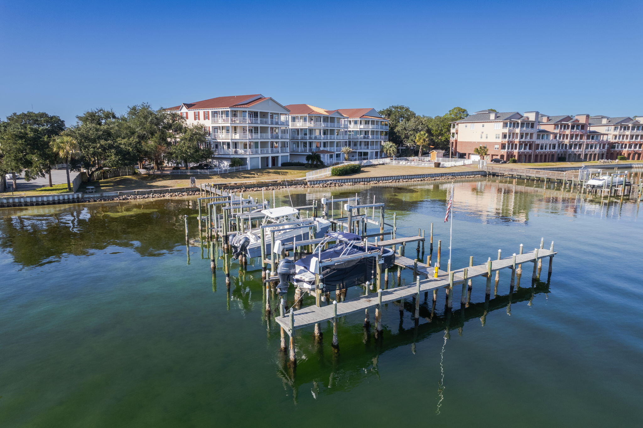 CAMP WALTON VILLAGE CONDO - Residential