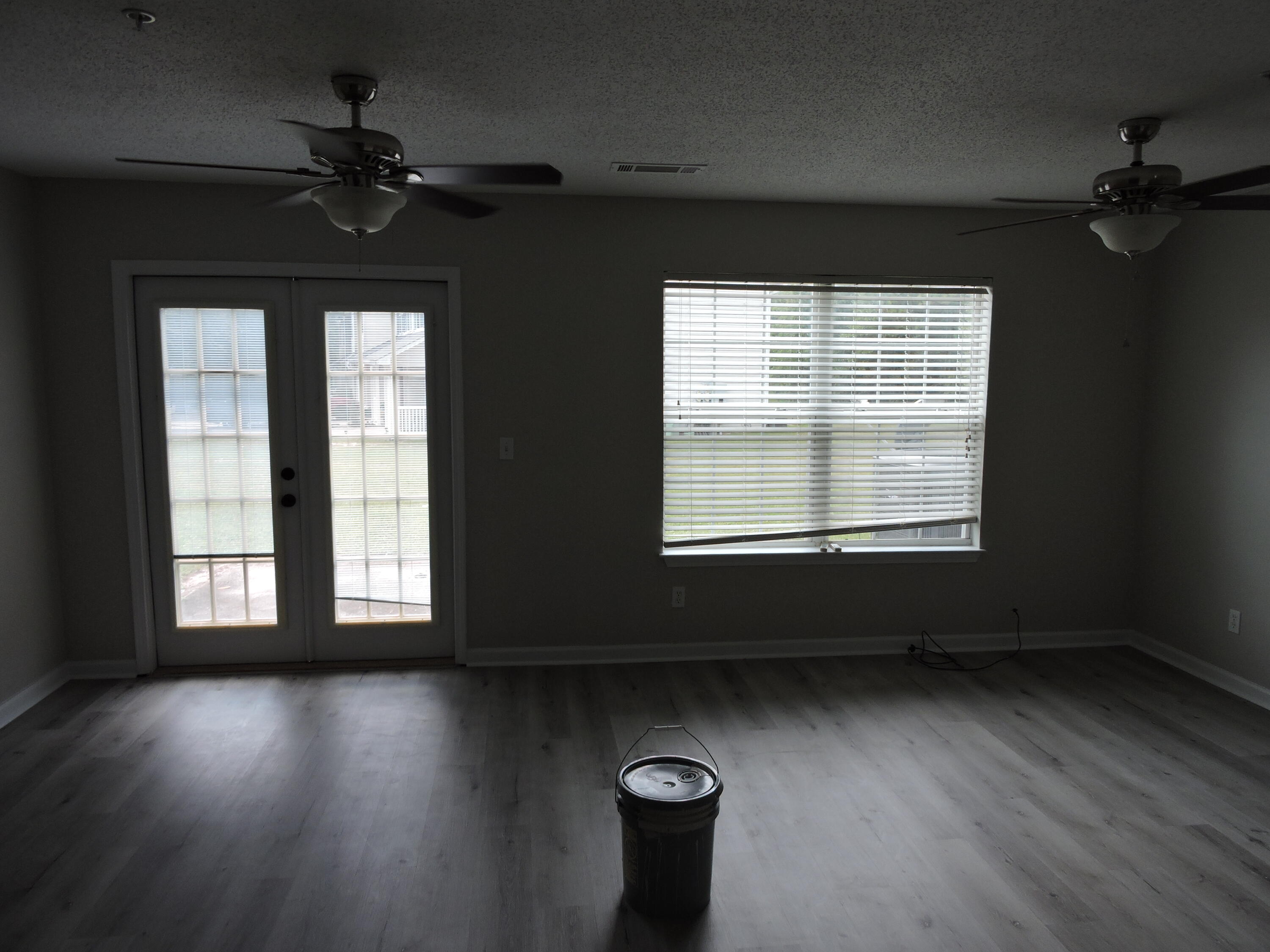 ROLLING PINES - Residential Lease