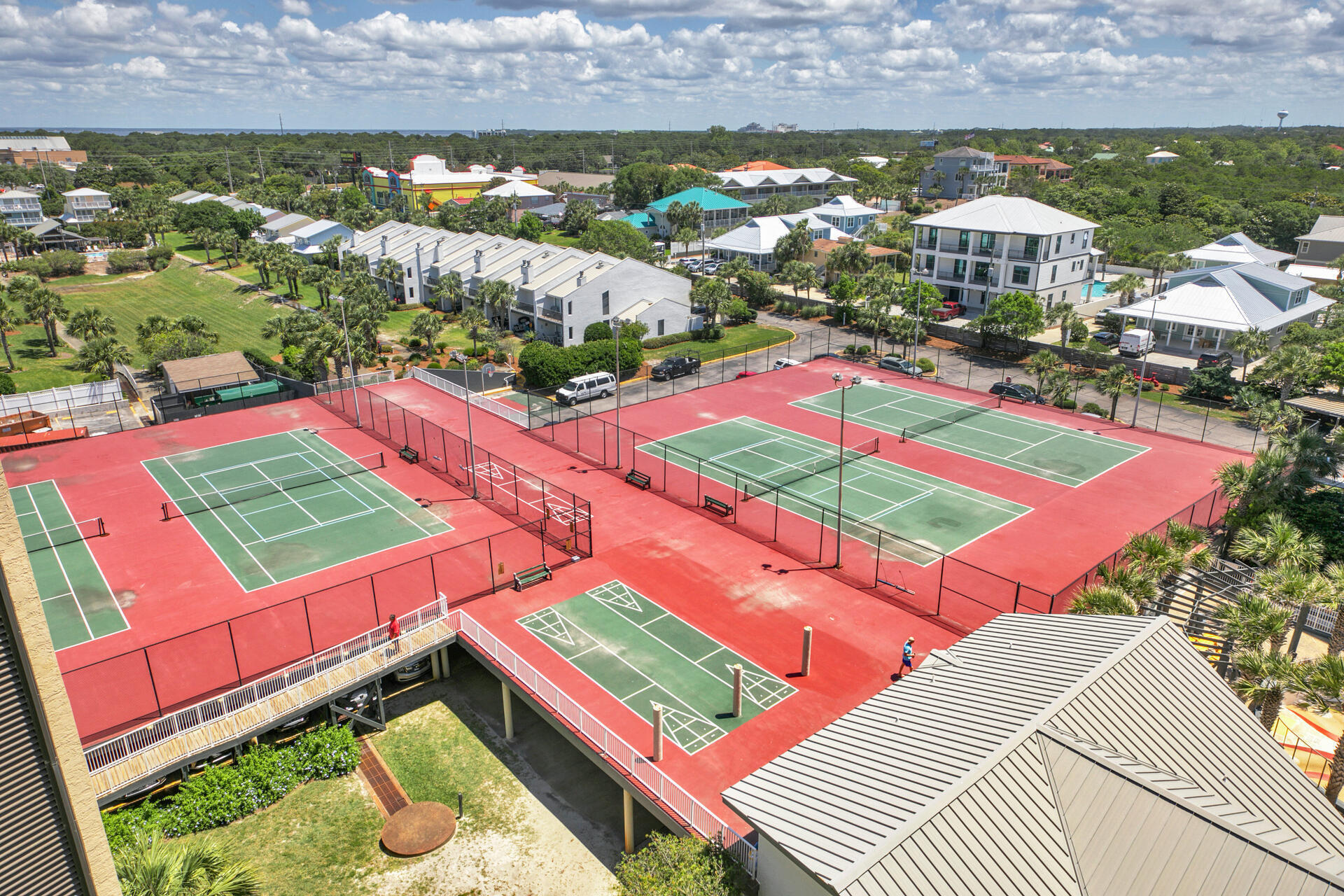 MAINSAIL CONDO PH 5 - Residential