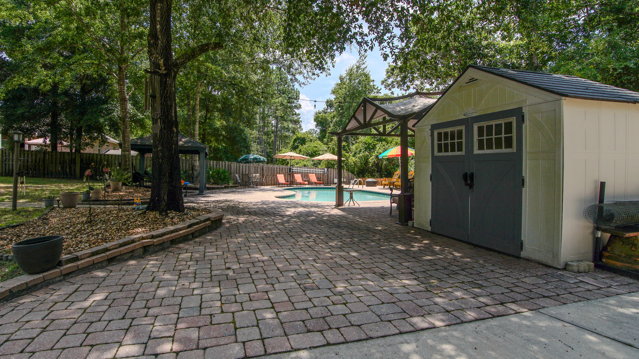 HAMMOCK BAY - Residential