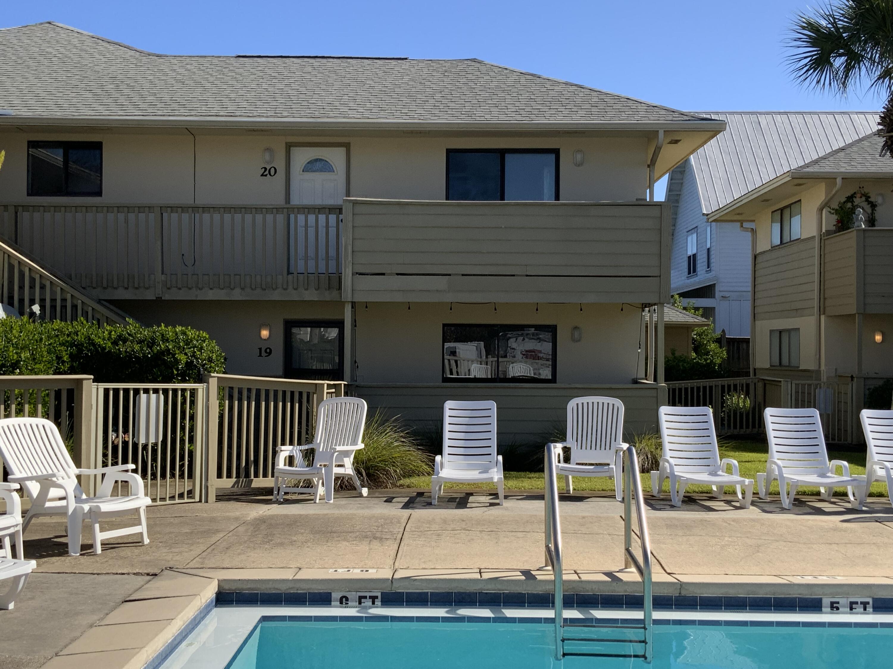 CROSS CREEK CLUB CONDO - Residential