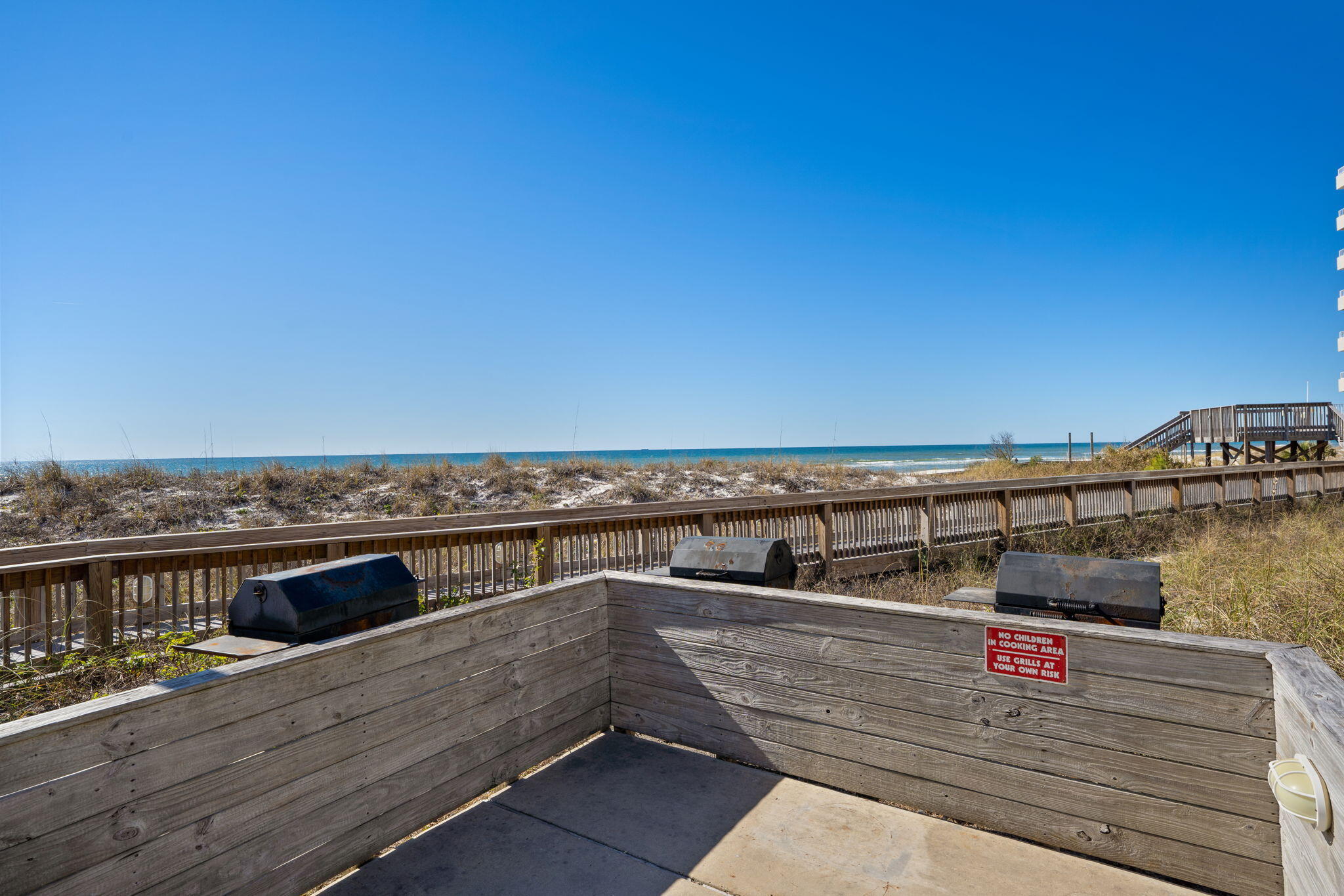 DUNES OF PANAMA PHASE V UNIT E-206 ORB 1015 P 1886 3BR 2B 1480 H&C ORB 3798 P 58 GARAGE UNIT G-64 - Residential