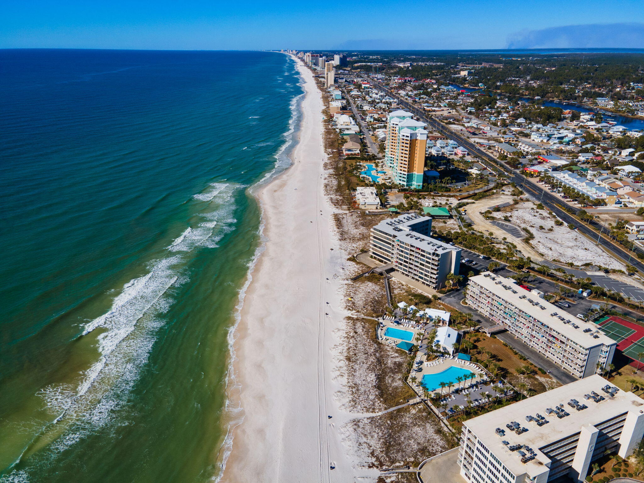 DUNES OF PANAMA PHASE V UNIT E-206 ORB 1015 P 1886 3BR 2B 1480 H&C ORB 3798 P 58 GARAGE UNIT G-64 - Residential