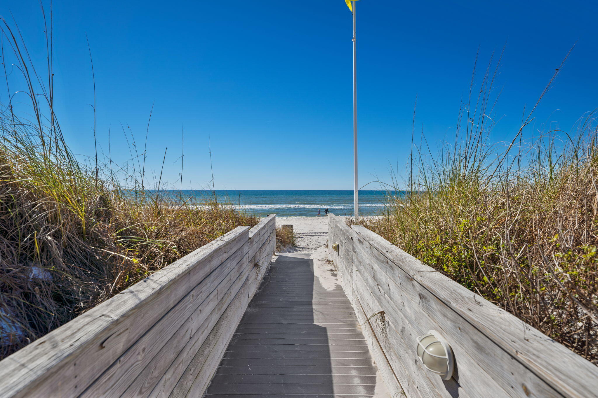 DUNES OF PANAMA PHASE V UNIT E-206 ORB 1015 P 1886 3BR 2B 1480 H&C ORB 3798 P 58 GARAGE UNIT G-64 - Residential