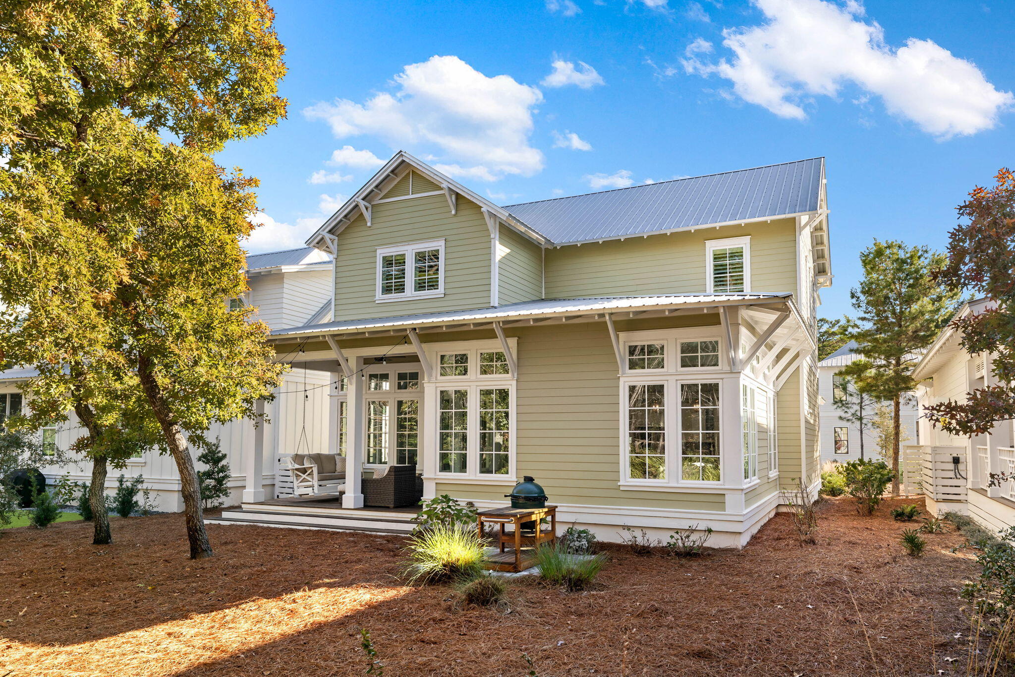 LAKESIDE AT BLUE MOUNTAIN BEACH - Residential