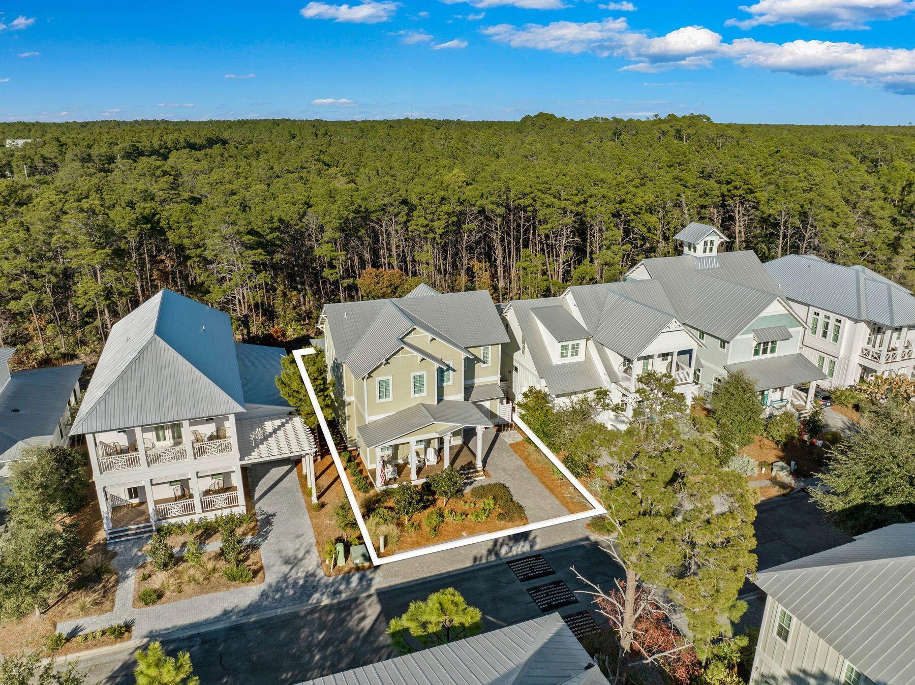 LAKESIDE AT BLUE MOUNTAIN BEACH - Residential