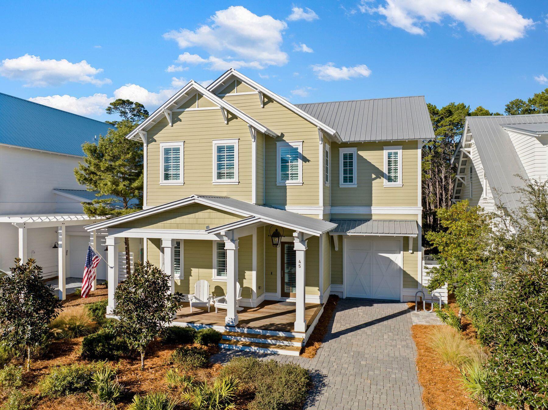 LAKESIDE AT BLUE MOUNTAIN BEACH - Residential