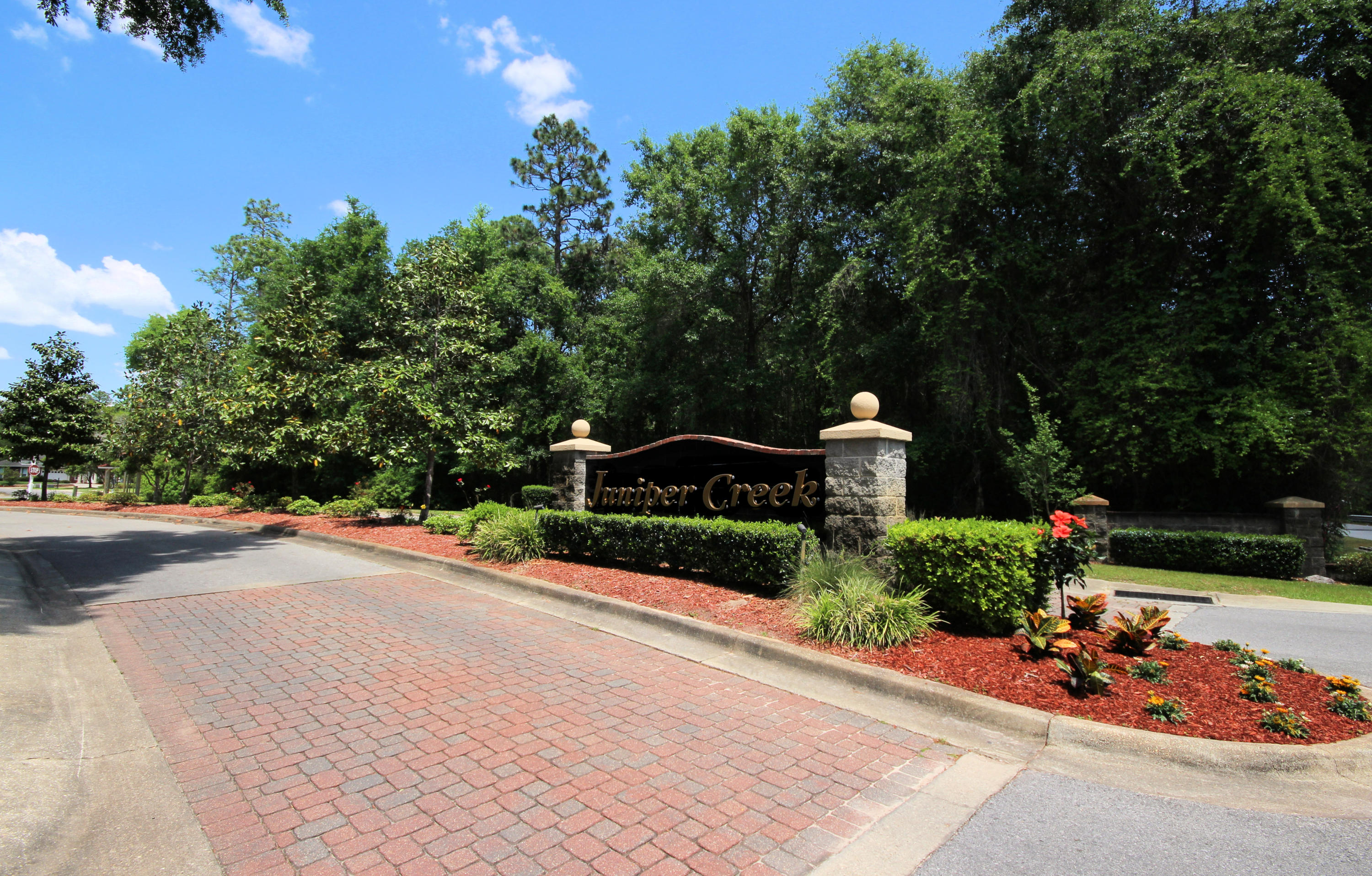 JUNIPER CREEK ESTATES - Residential