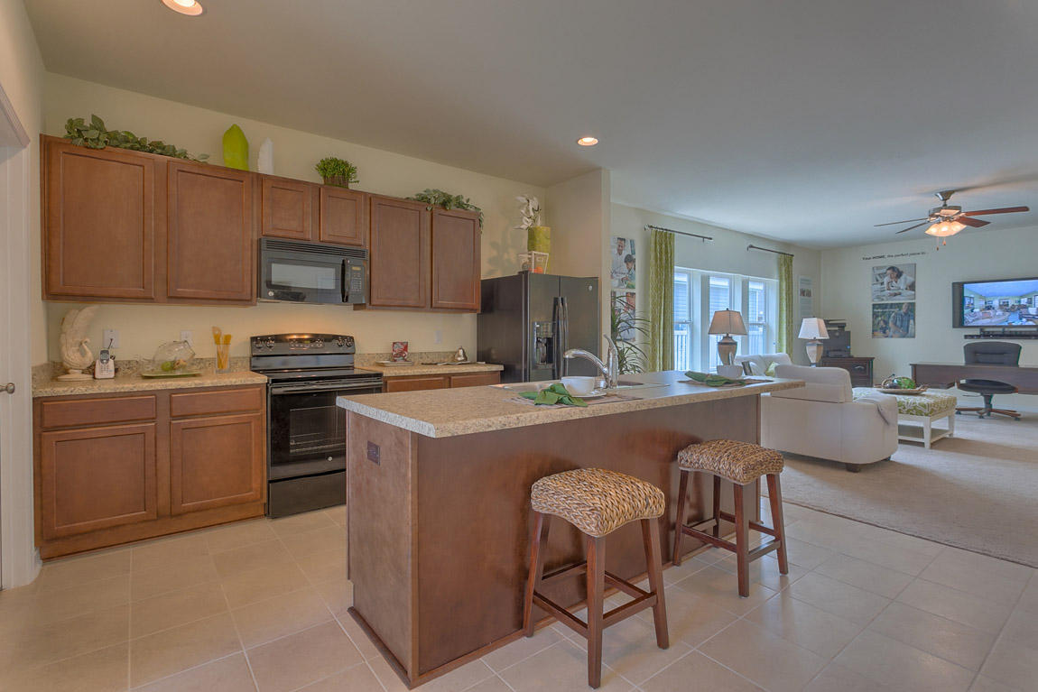 HAMMOCK BAY - Residential