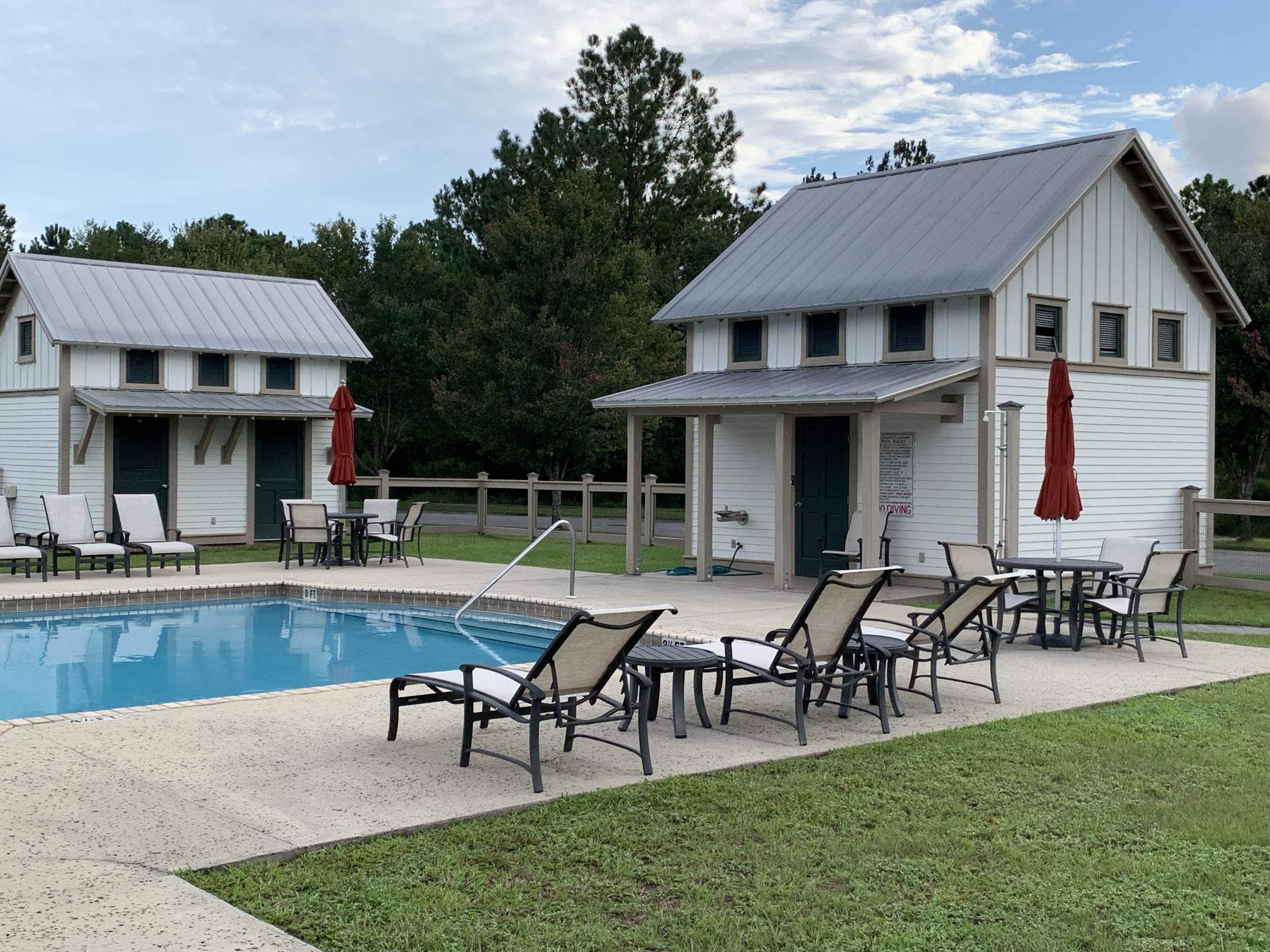 LAGRANGE LANDING - Land