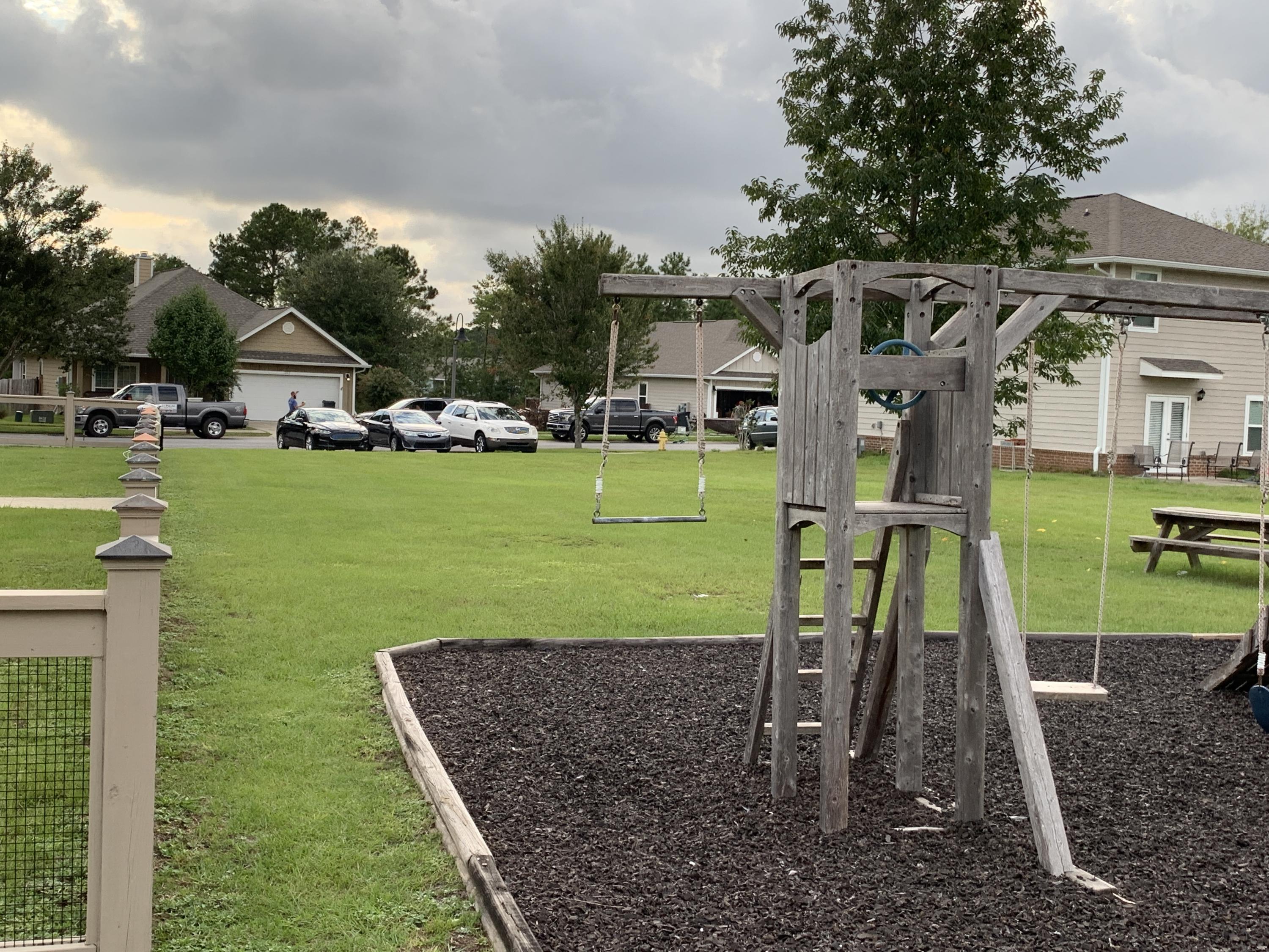 LAGRANGE LANDING - Land