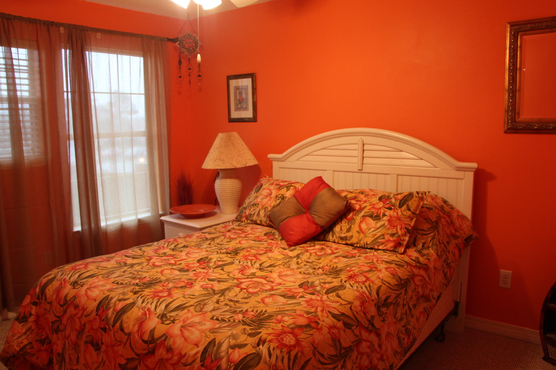 LIGHTHOUSE POINTE - Residential