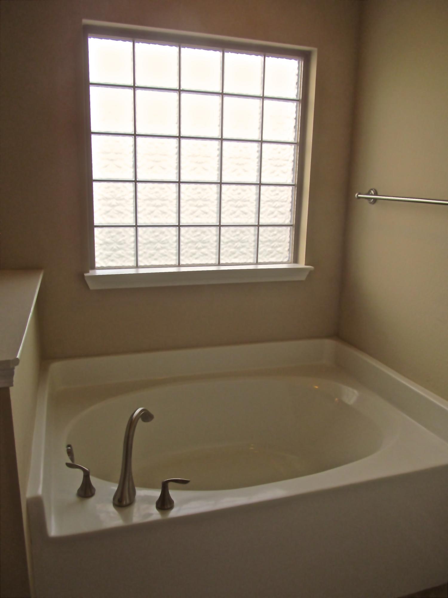 Alicia Place - Residential