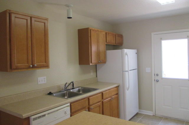 QUAIL RUN - Residential Lease