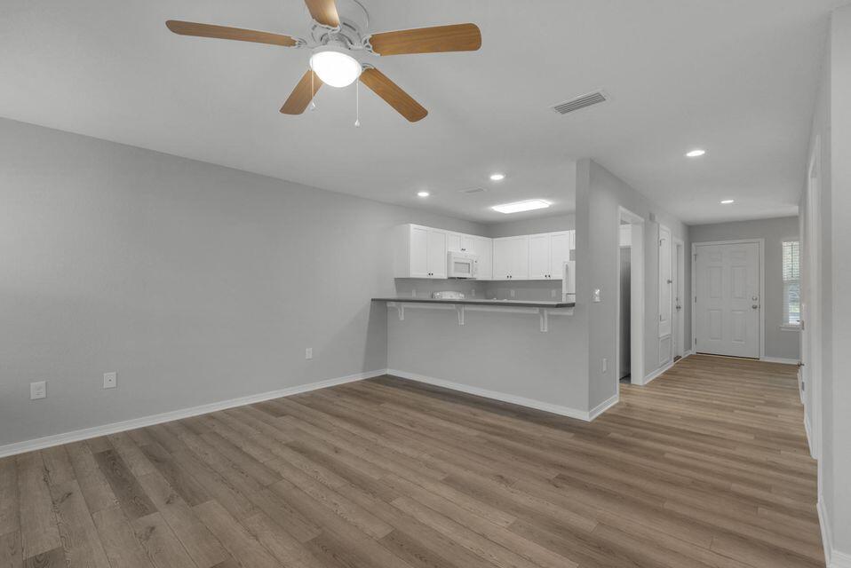 2255 Whitman Lane