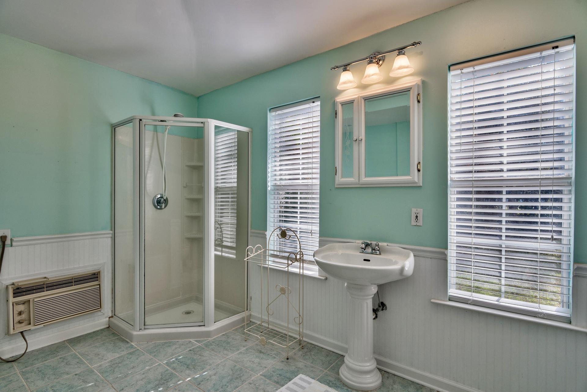 SEABREEZE 2ND ADDN - Residential