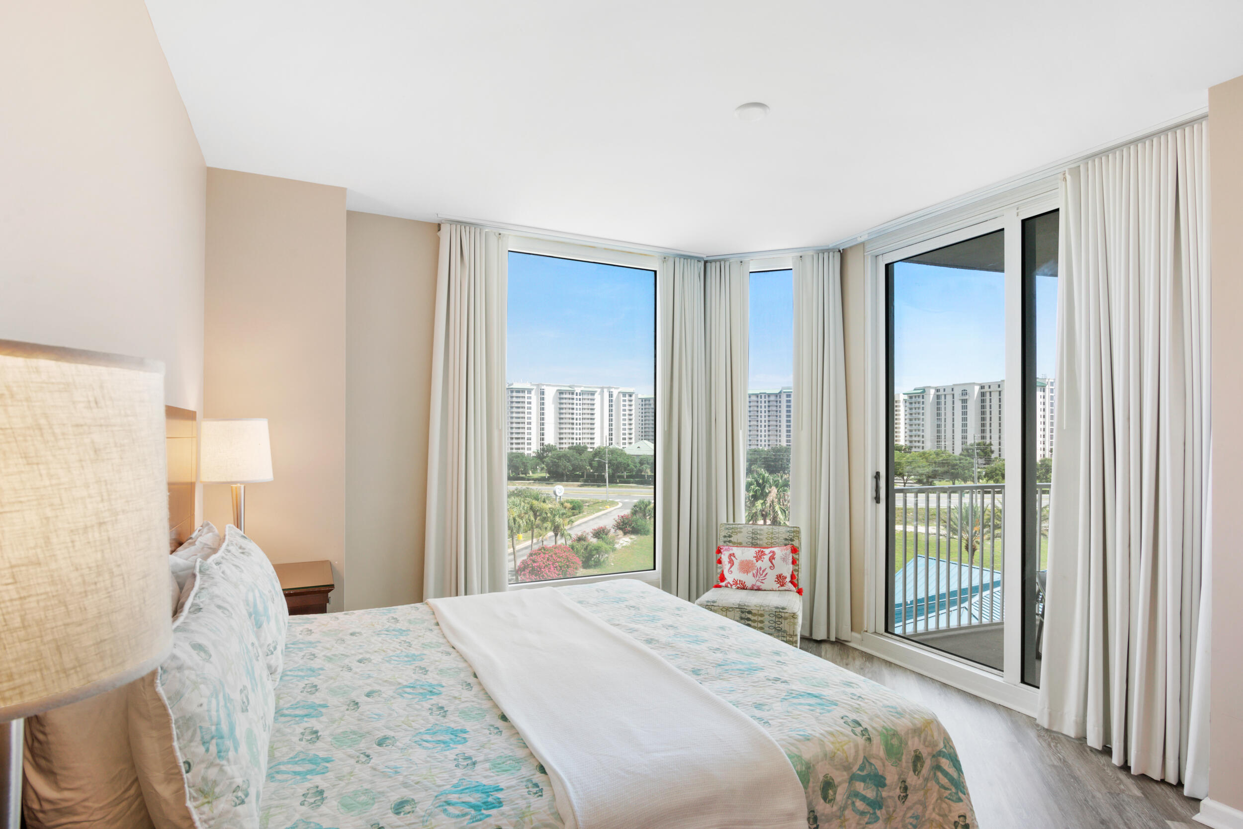 THE PALMS OF DESTIN - Residential