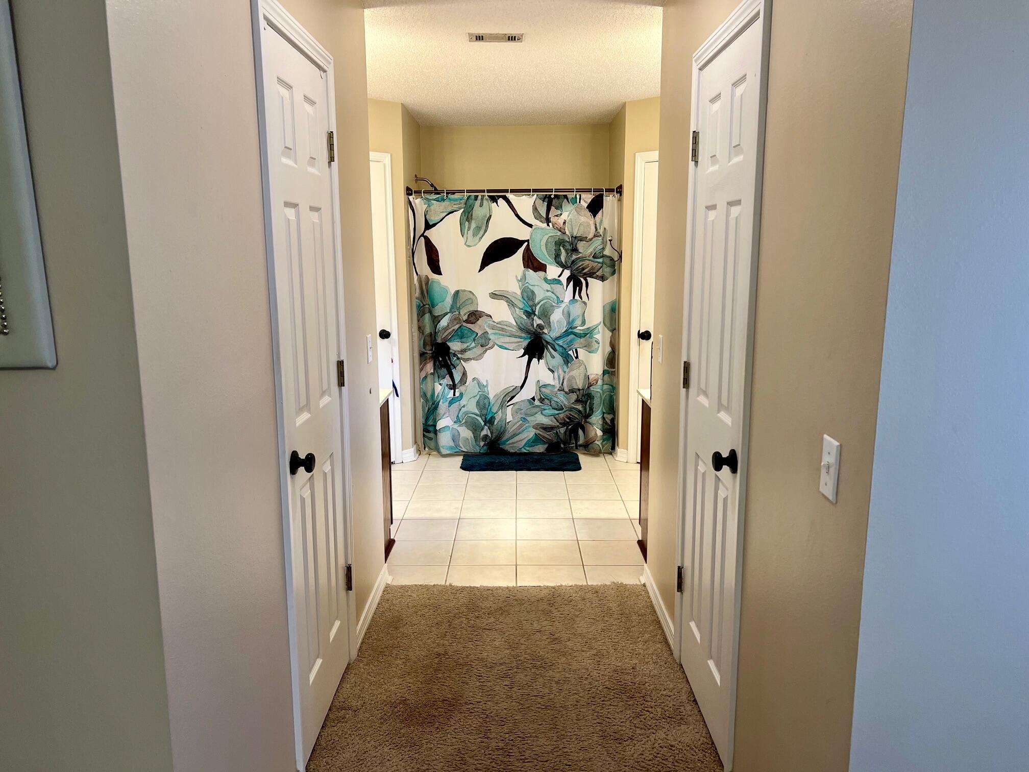 RIVERCHASE S/D PH 2 - Residential Lease