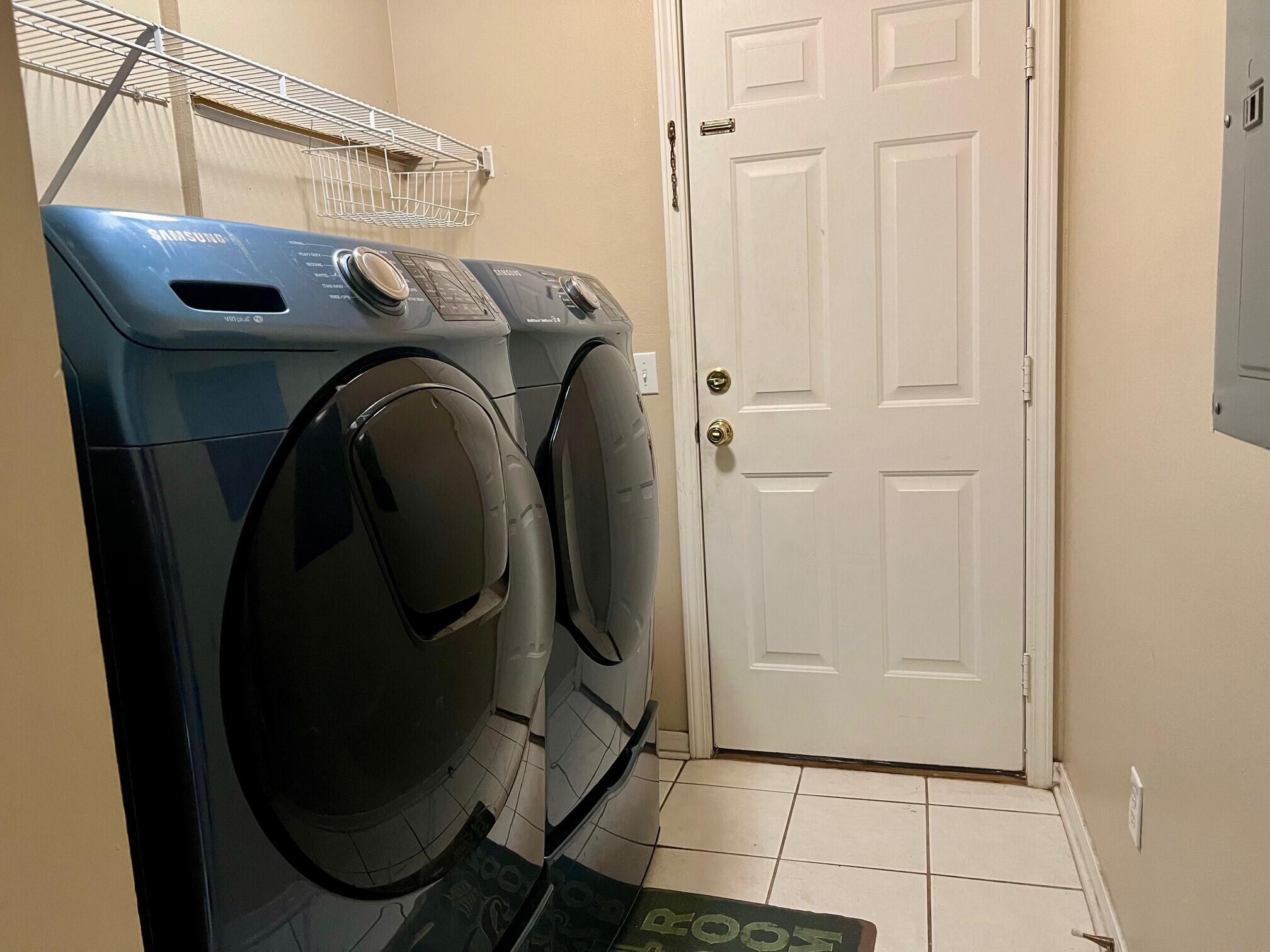 RIVERCHASE S/D PH 2 - Residential Lease