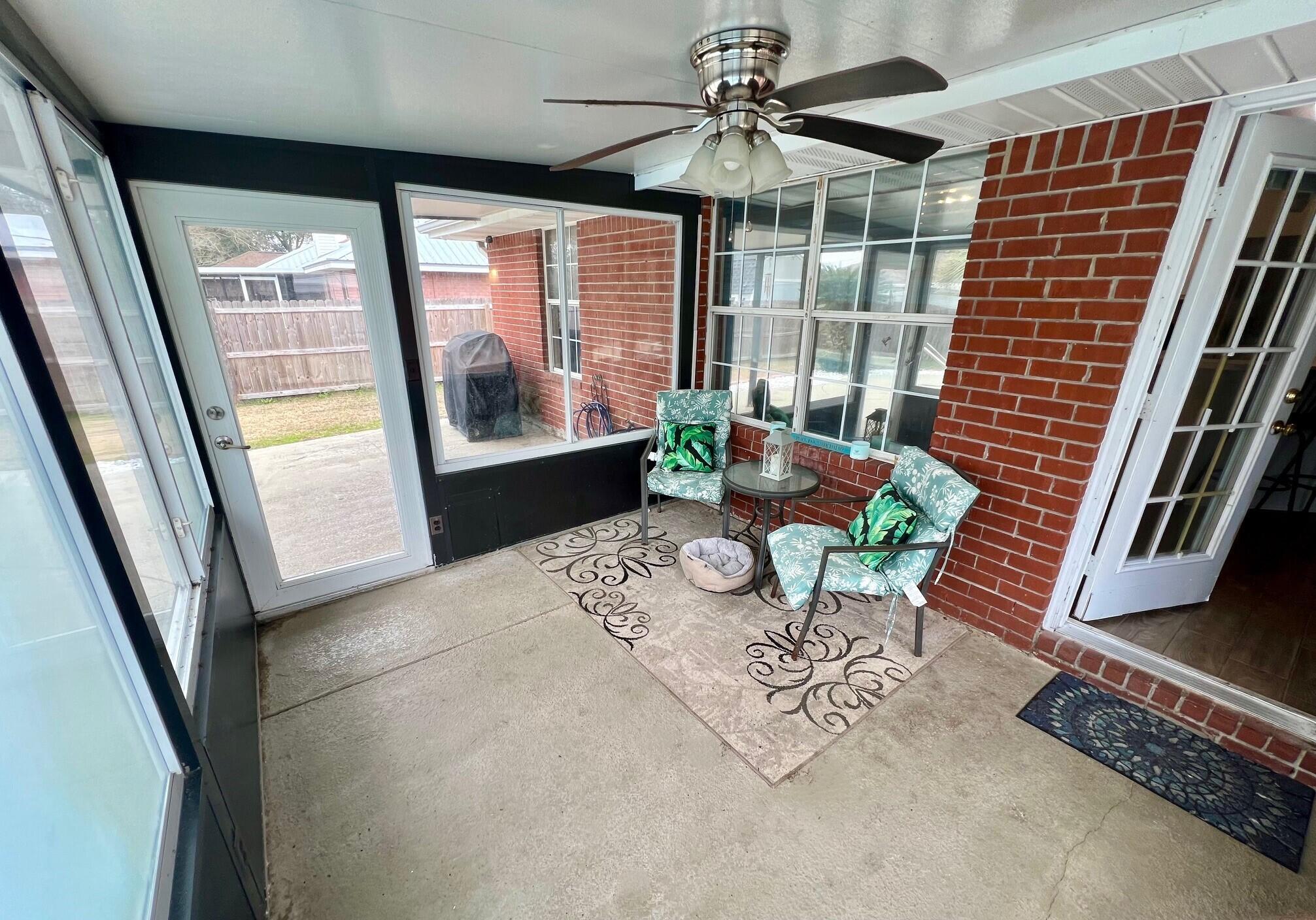 RIVERCHASE S/D PH 2 - Residential Lease