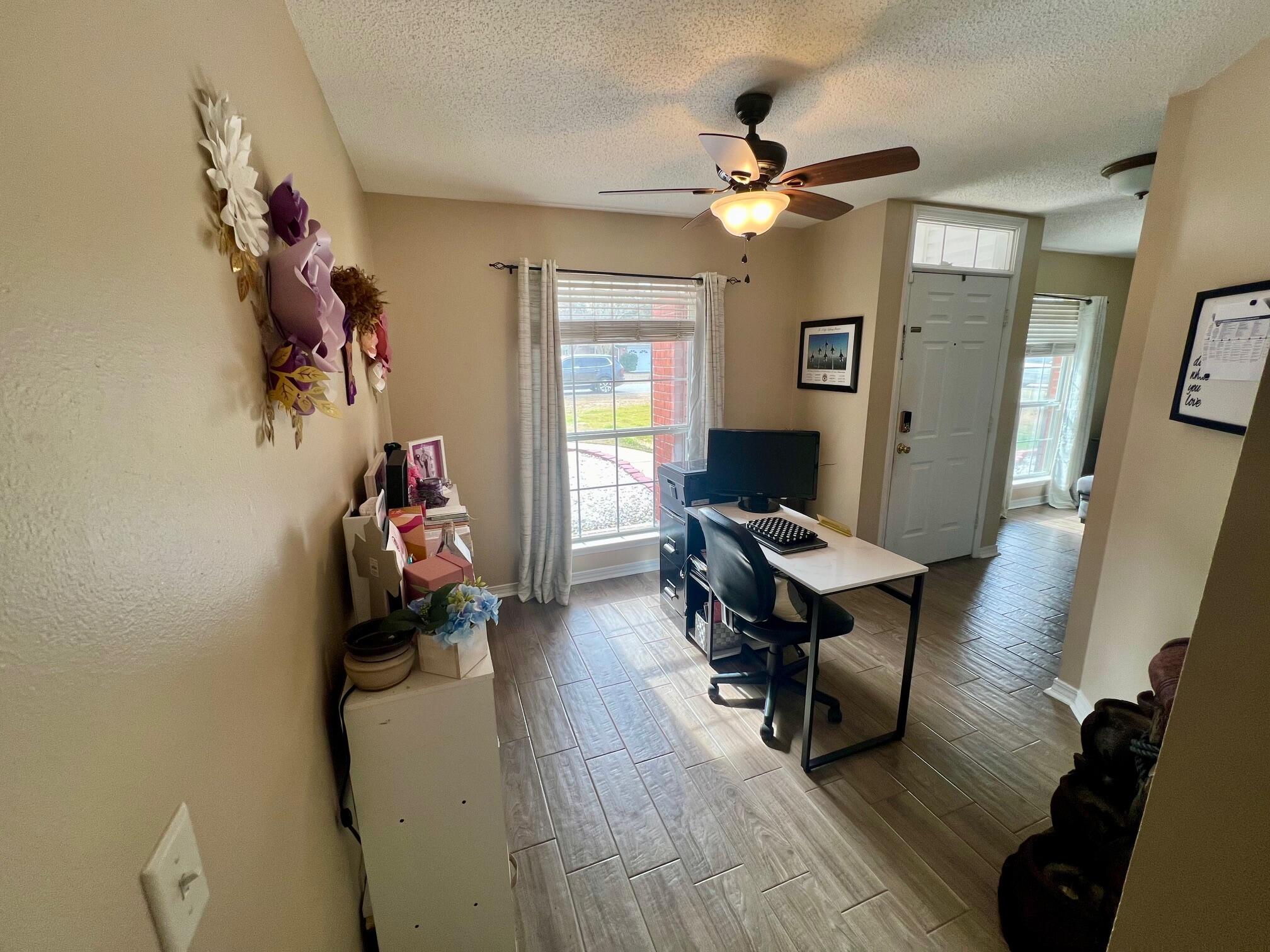 RIVERCHASE S/D PH 2 - Residential Lease