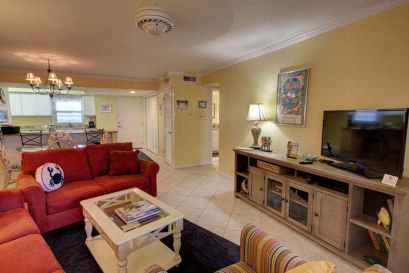 EL MATADOR CONDO - Residential