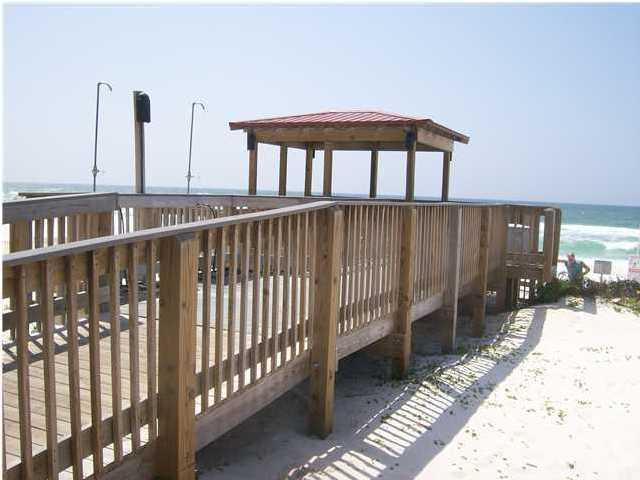 EL MATADOR CONDO - Residential