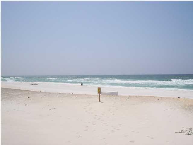 EL MATADOR CONDO - Residential