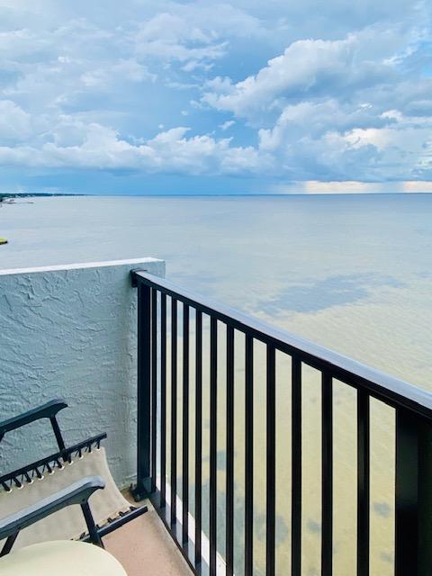 BAYSIDE CONDO SANDESTIN - Residential