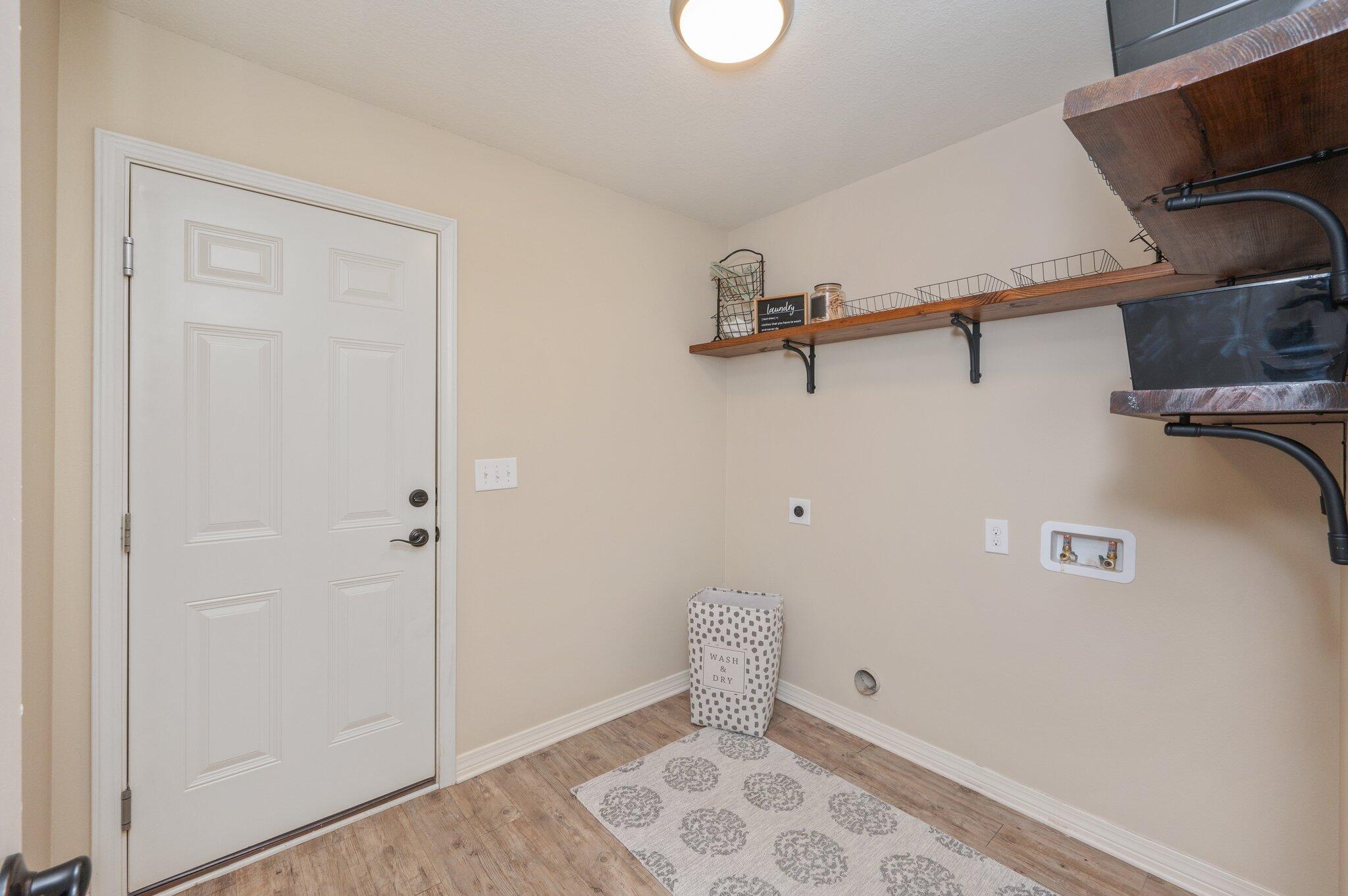 AUBURN HEIGHTS - Residential